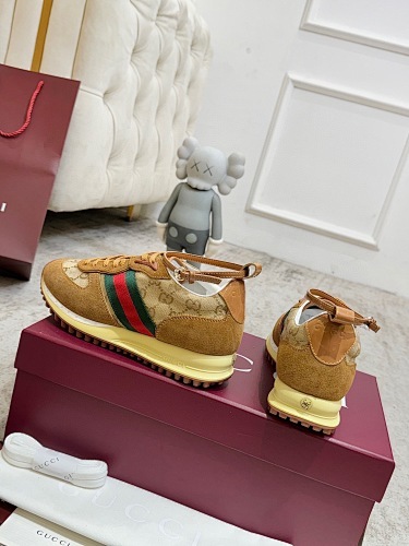 GUCCI Re-Motio Sneakers