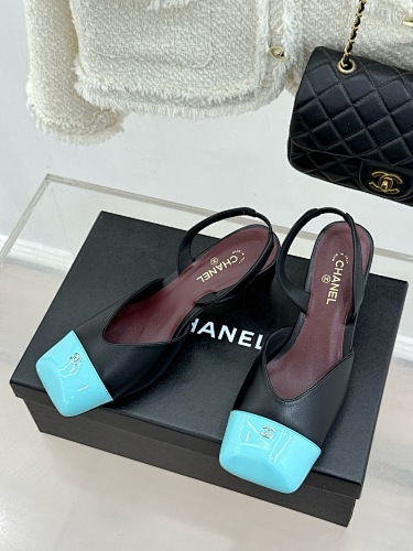 CHANEL Sandals