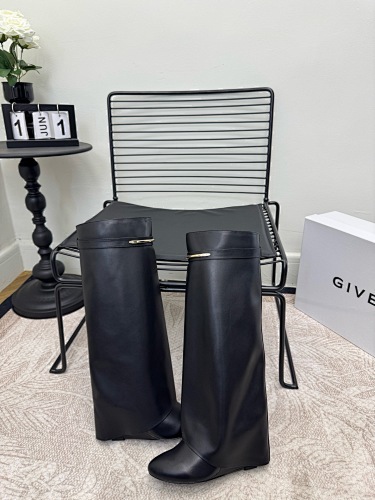 GIVENCHY Shark Boots