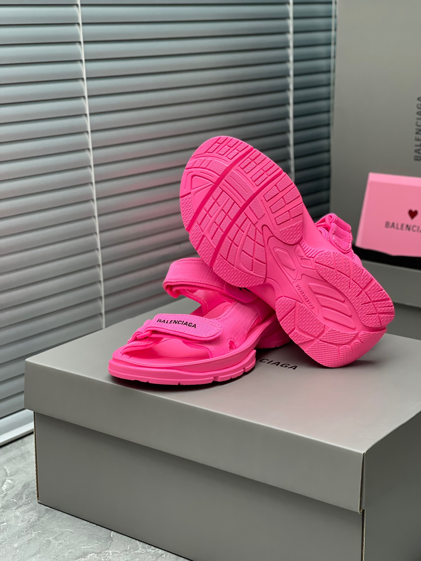 Balenciaga TOURIST Sandals