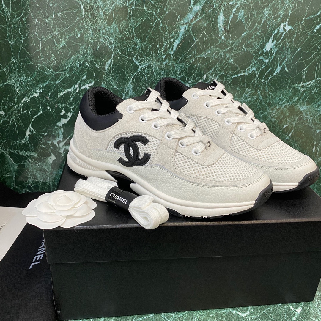 CHANEL classics sneakers