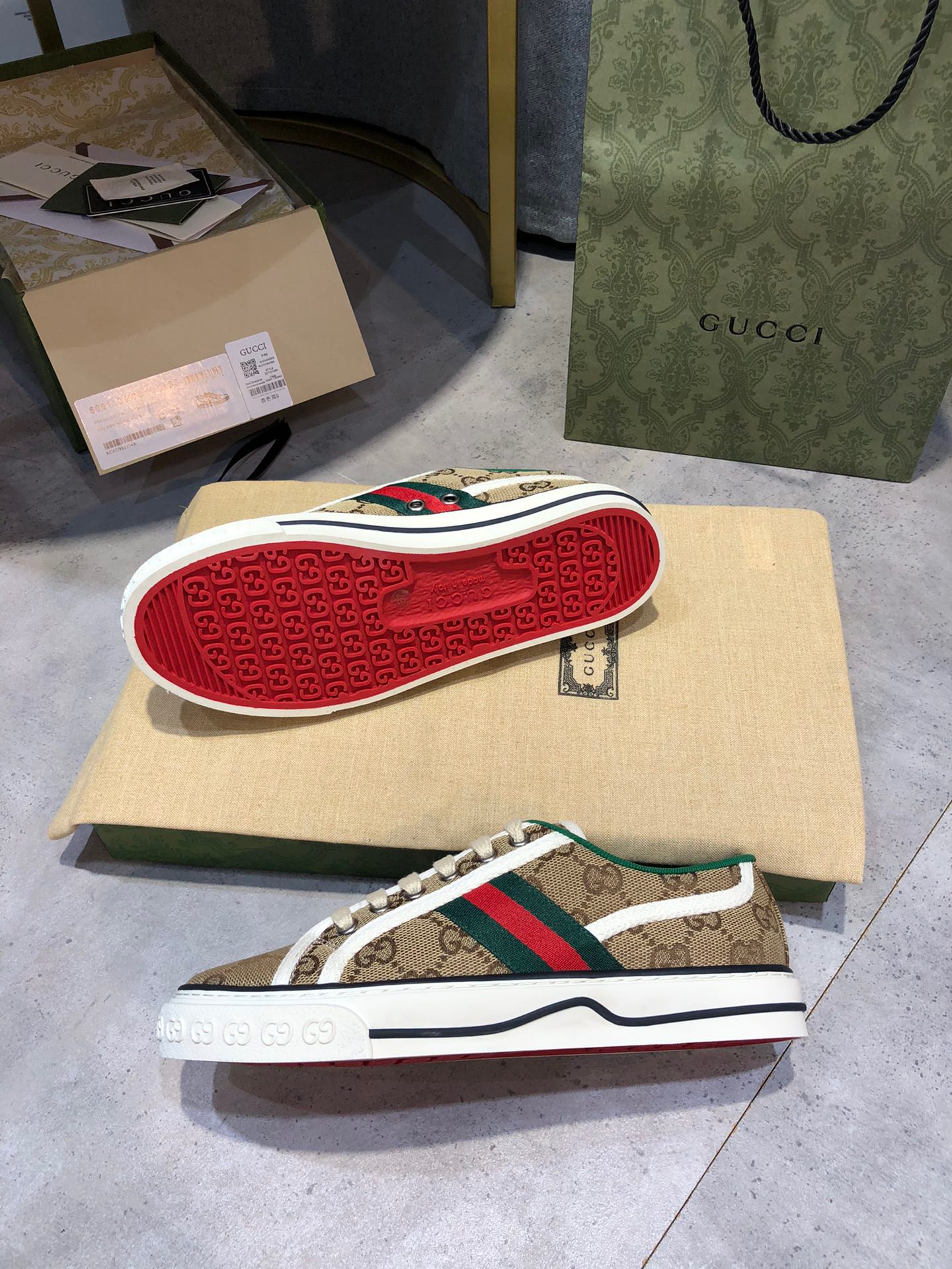 GUCCI Tennis 1977 Sneakers