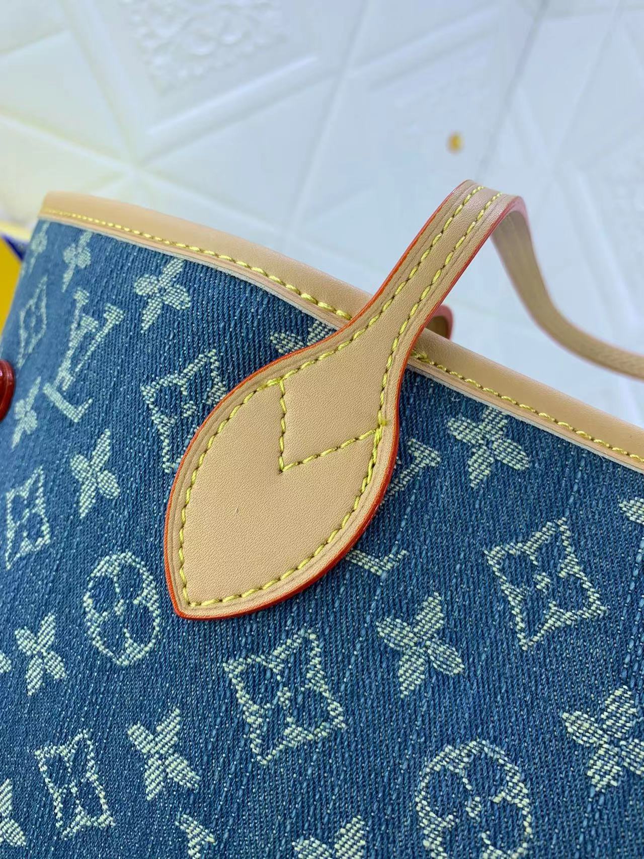 LV NEVERFULL Denim bag
