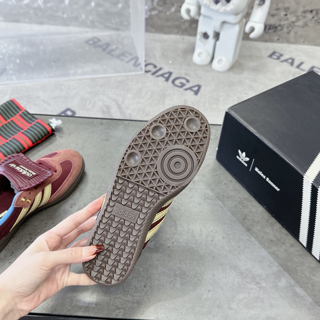 ADIDAS WALES BONNER Sneakers