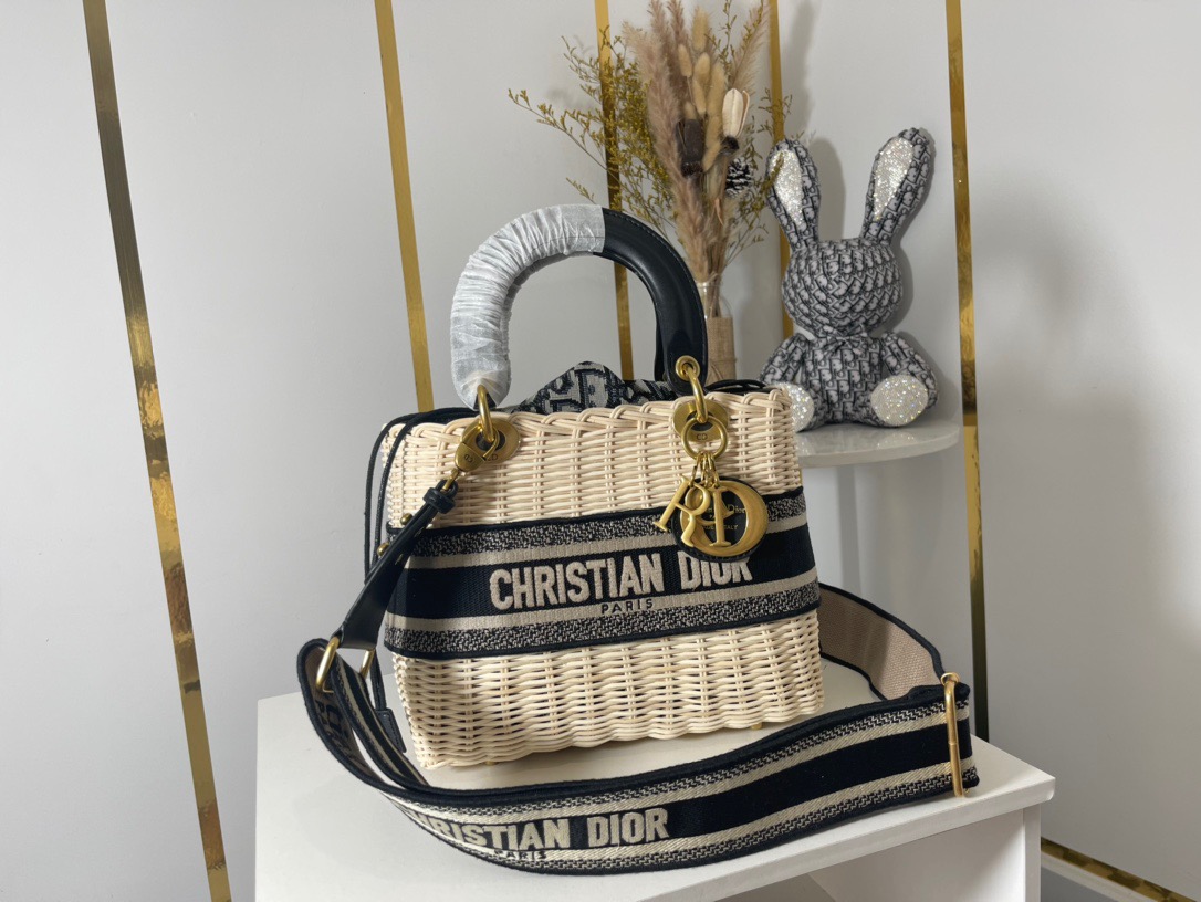 MINi Lady DIOR Handbag