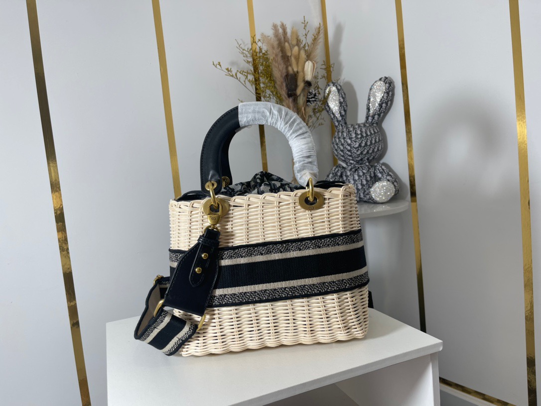 MINi Lady DIOR Handbag