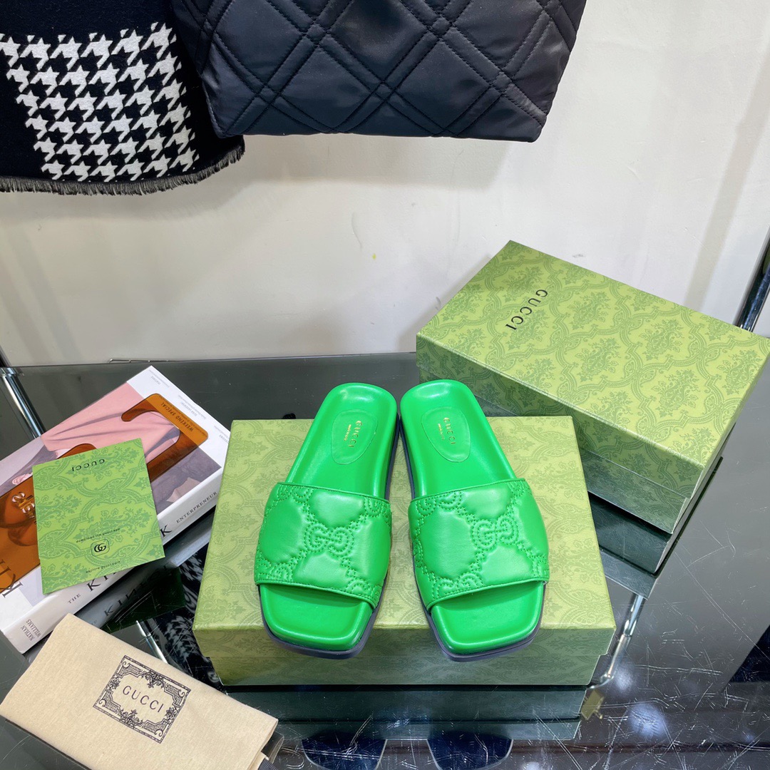GUCCI Slippers