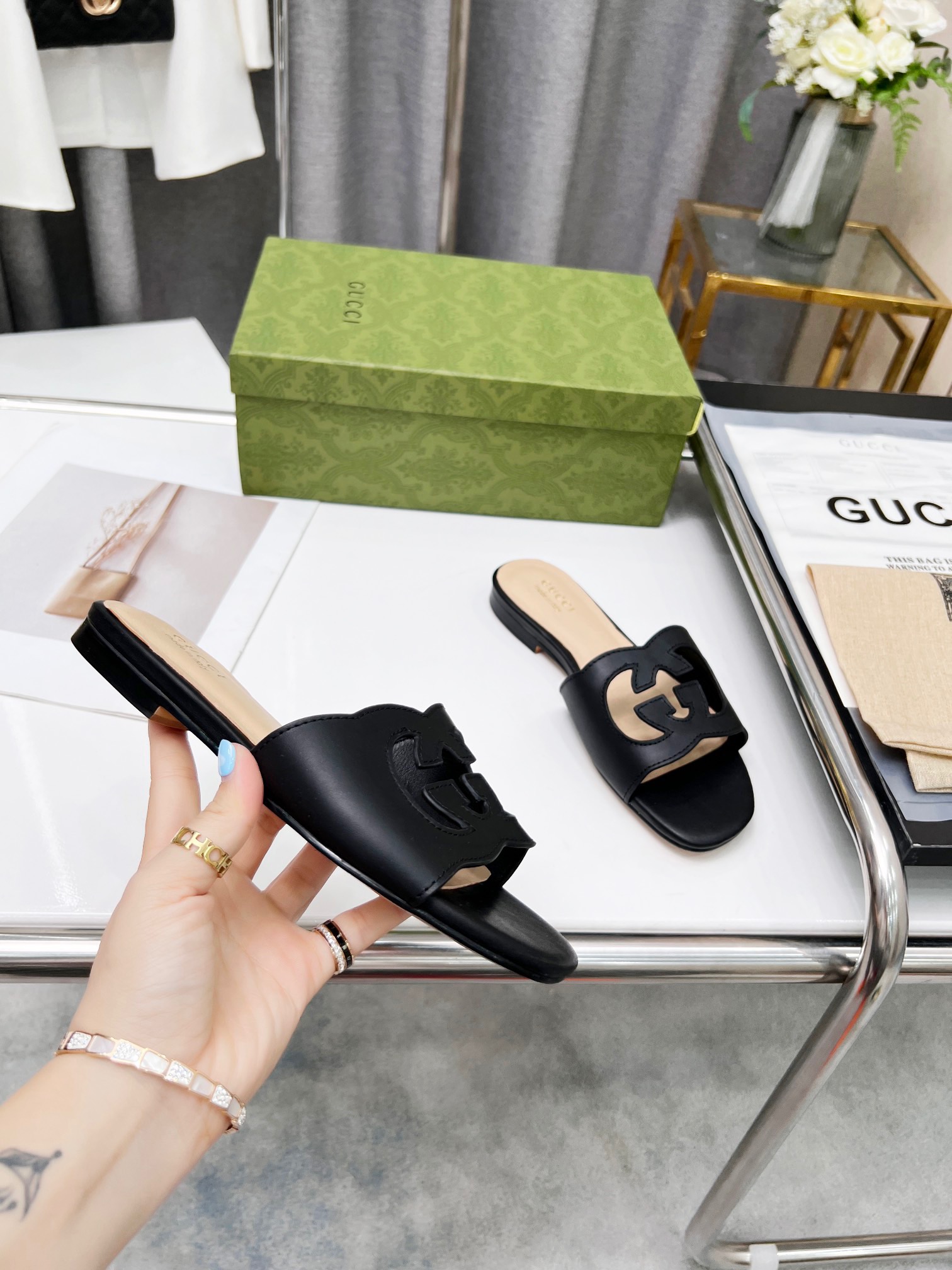 GUCCI Women's double G hollow slippers