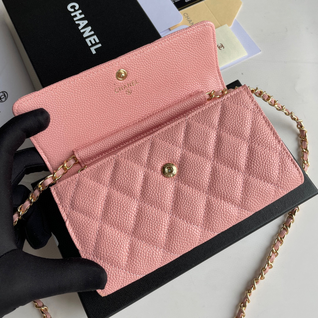 CHANEL chain crossbody bag