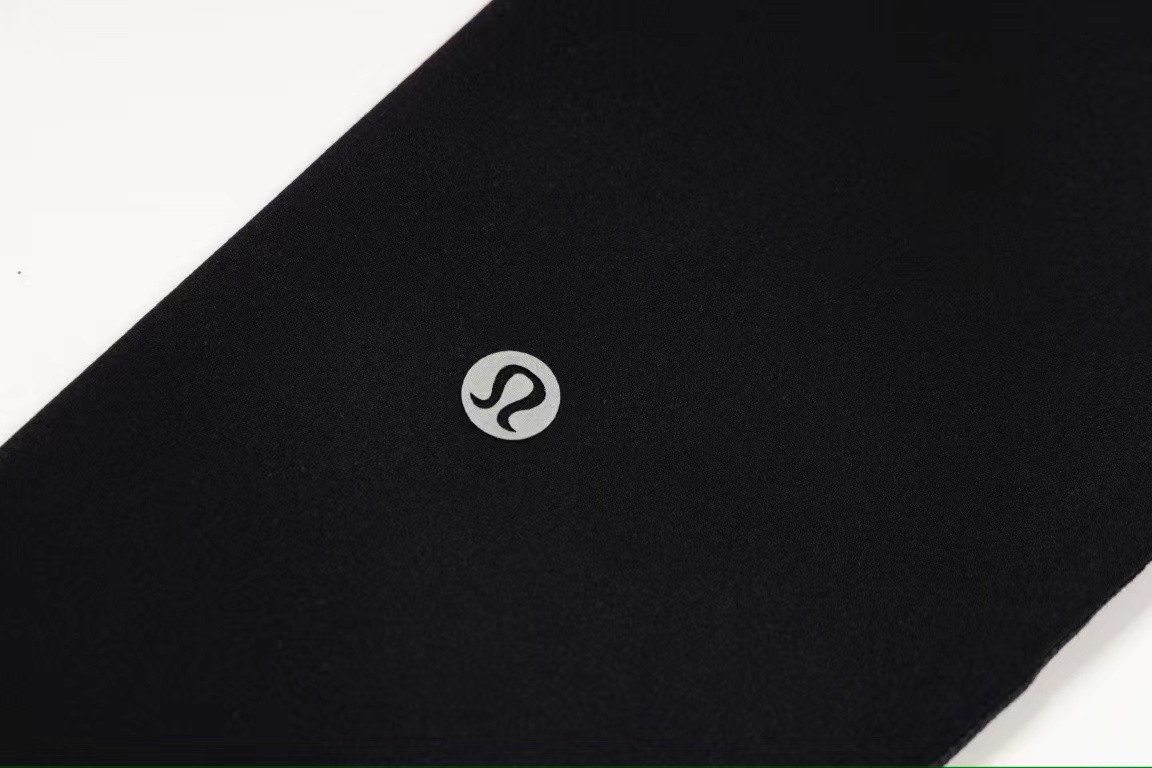 Lulu lemon yoga pants