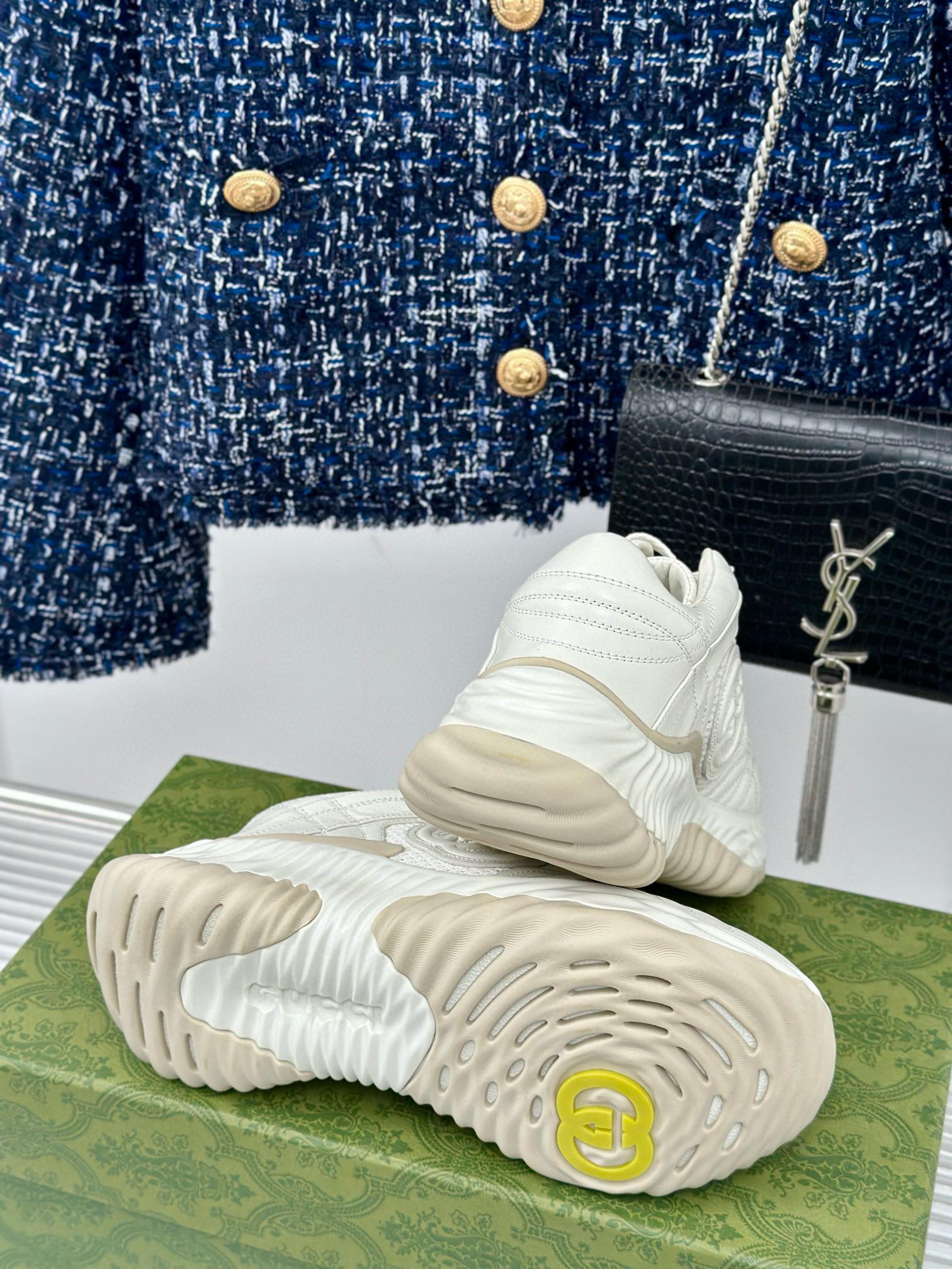 GUCCI Ripple Sneakers
