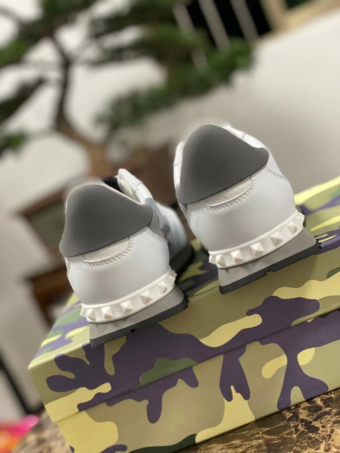 VALENTINO CAMOUFLAGE ROCKRUNNER Sneakers