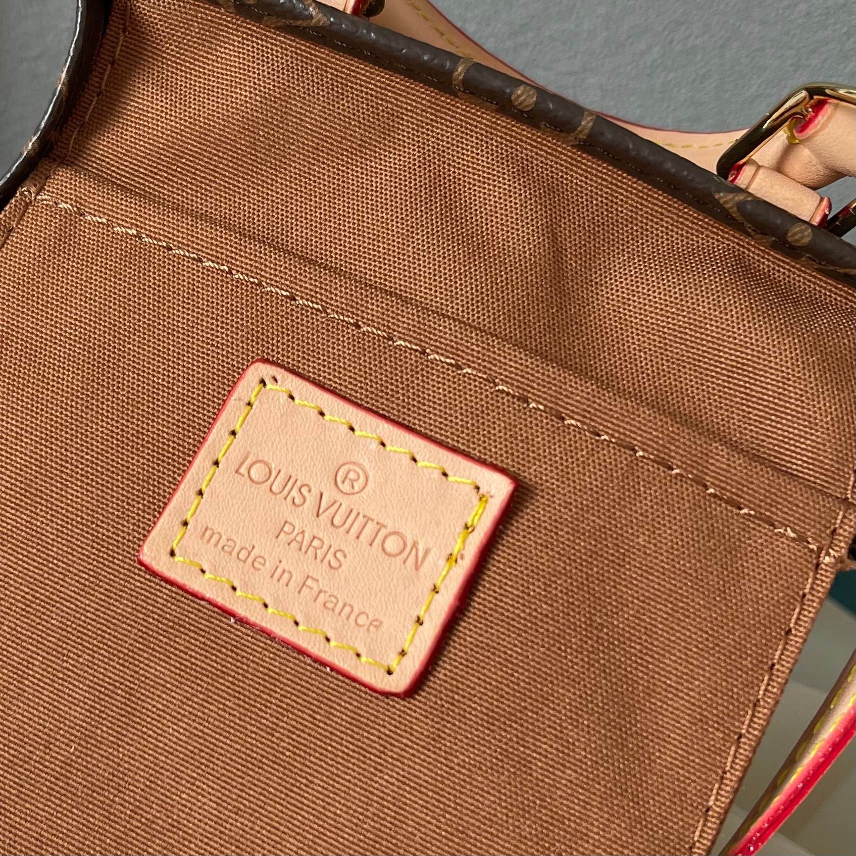 LV PETIT SAC PLAT Handbag