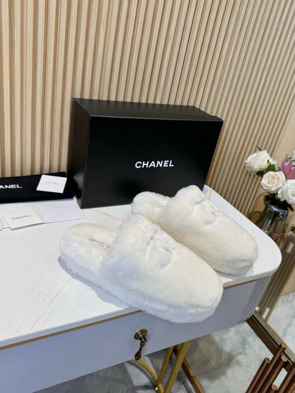 CHANEL Wool slippers