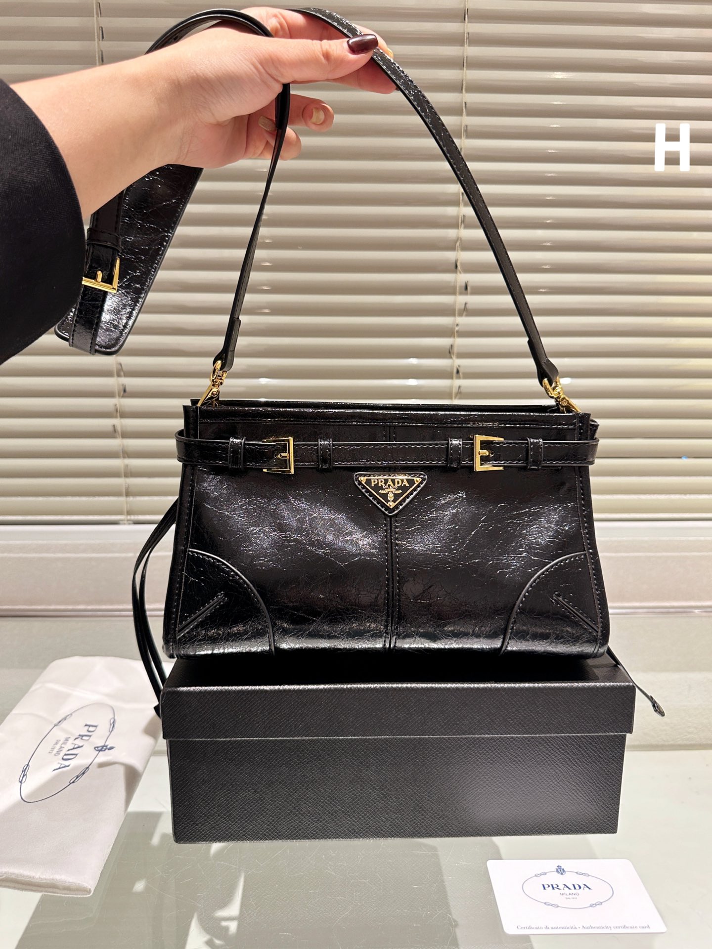 PRADA Handbag （26cm）