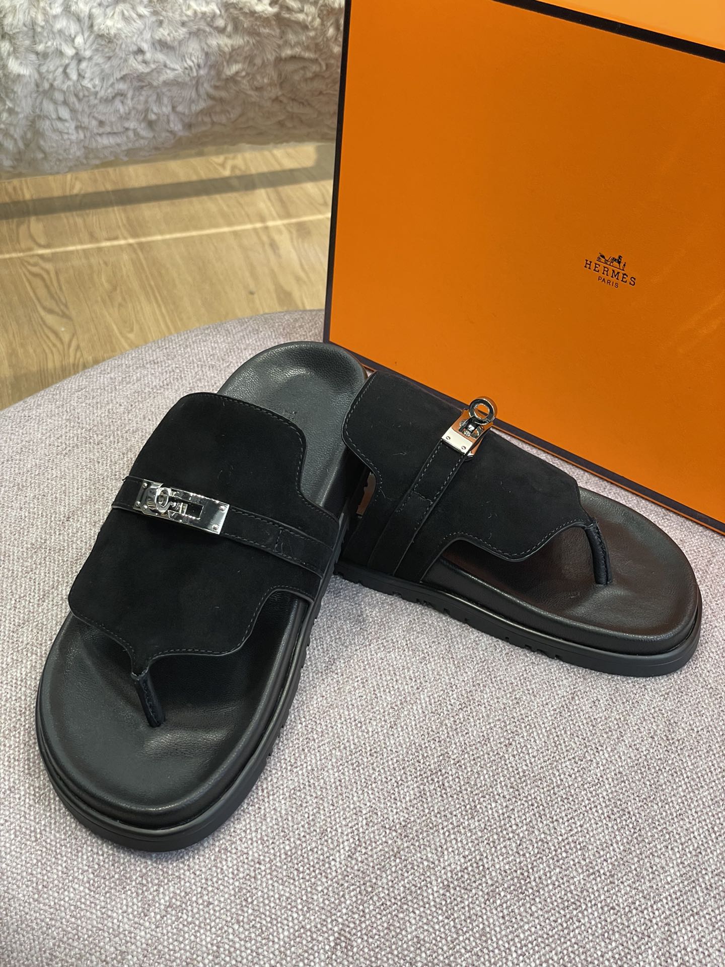 Hermès new pure leather classic Kelly flip-flops