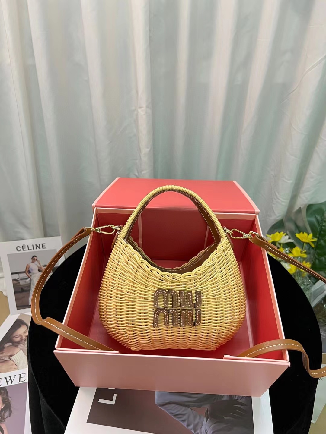 MIUMIU WANDER BAG