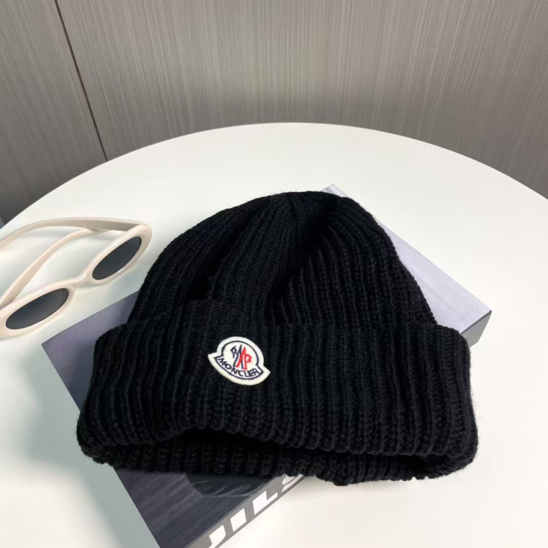 Moncler Knitted hat