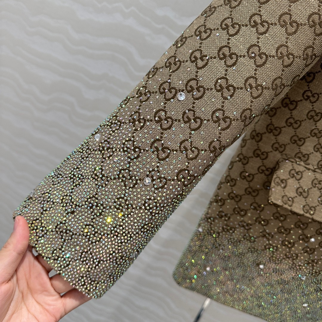 GUCCI Crystal Coat