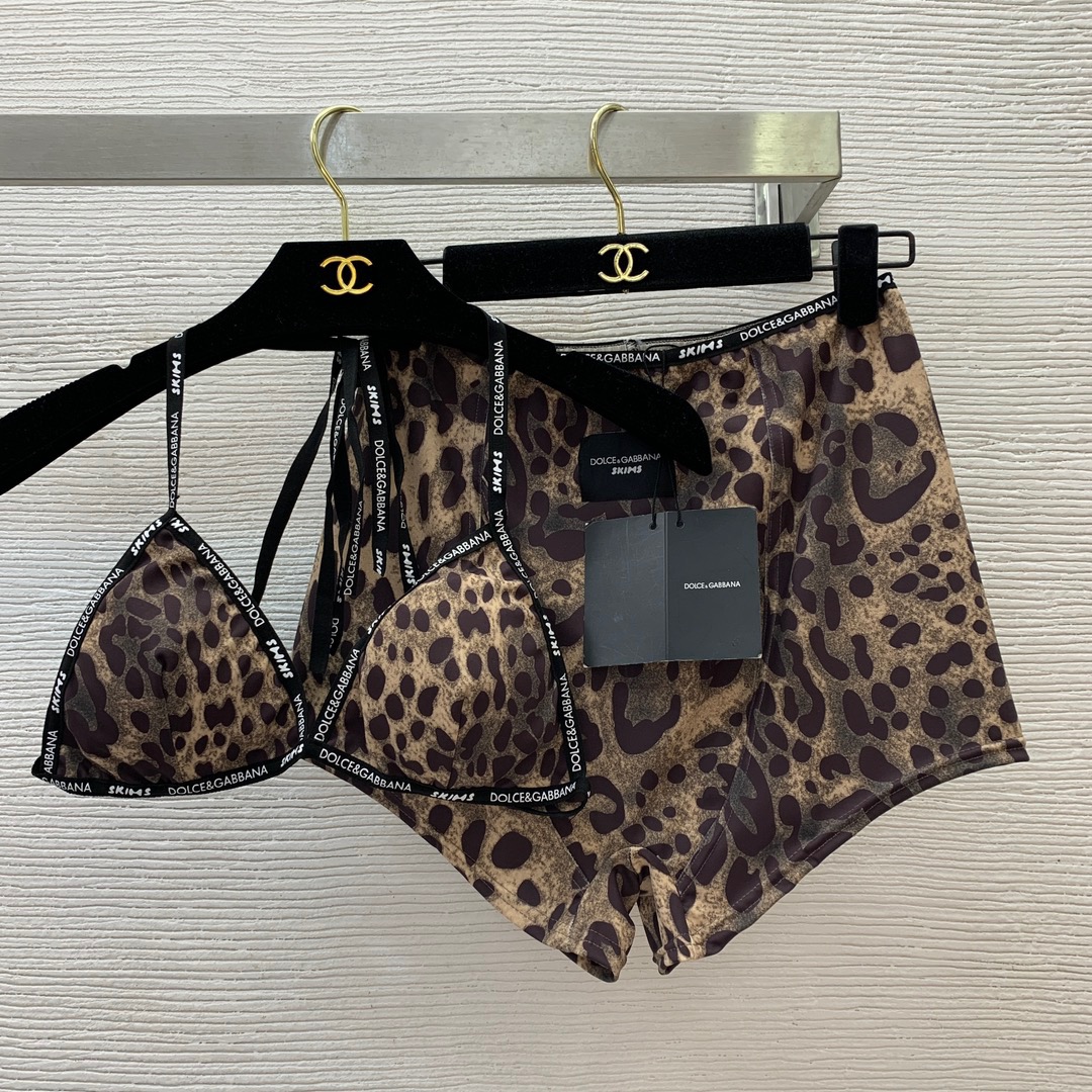 Dolce & Gabbana Swimwear