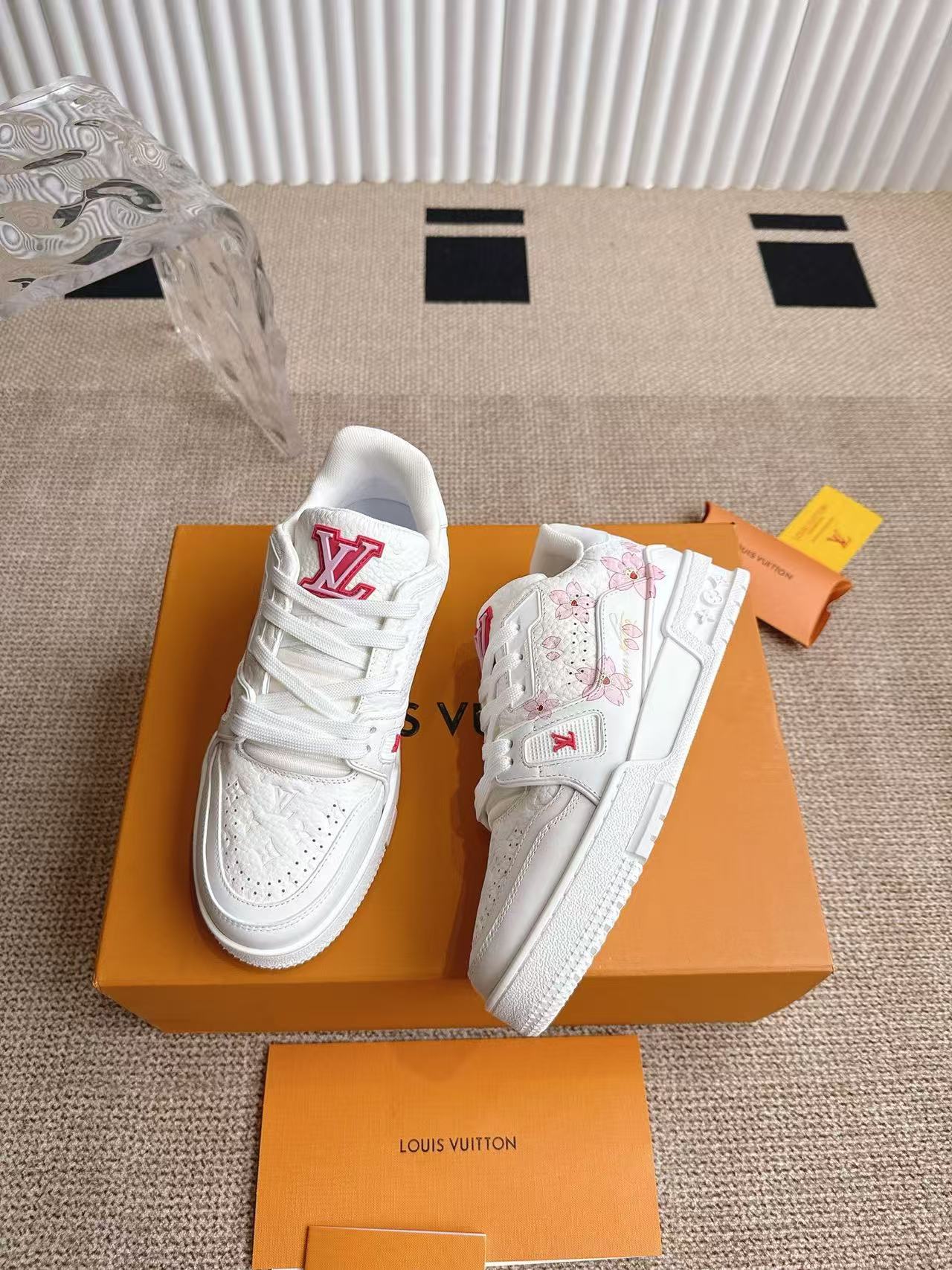 LV & TM Trainer (Cherry Blossom)