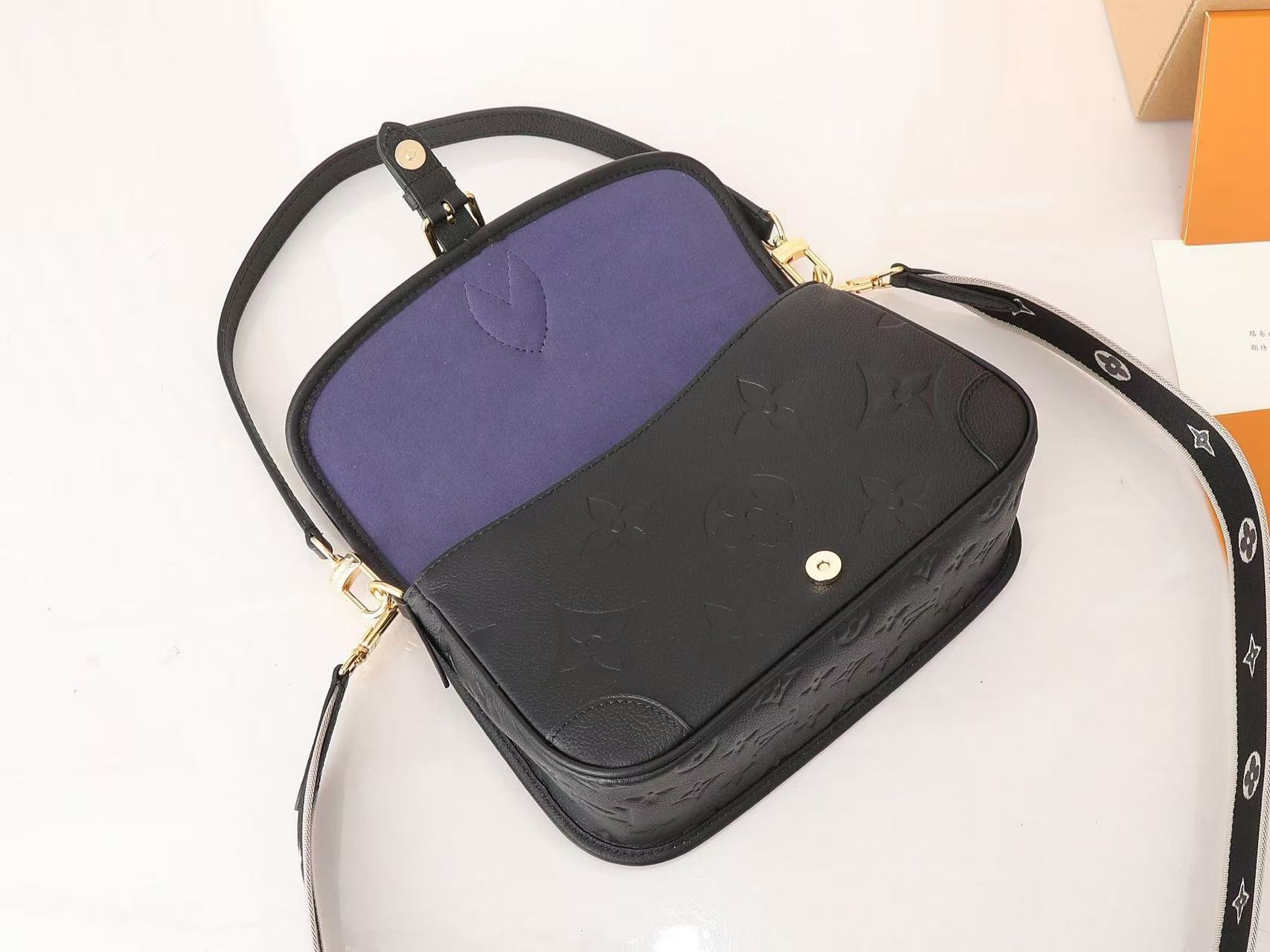 LV  Diane Handbag (best quality)