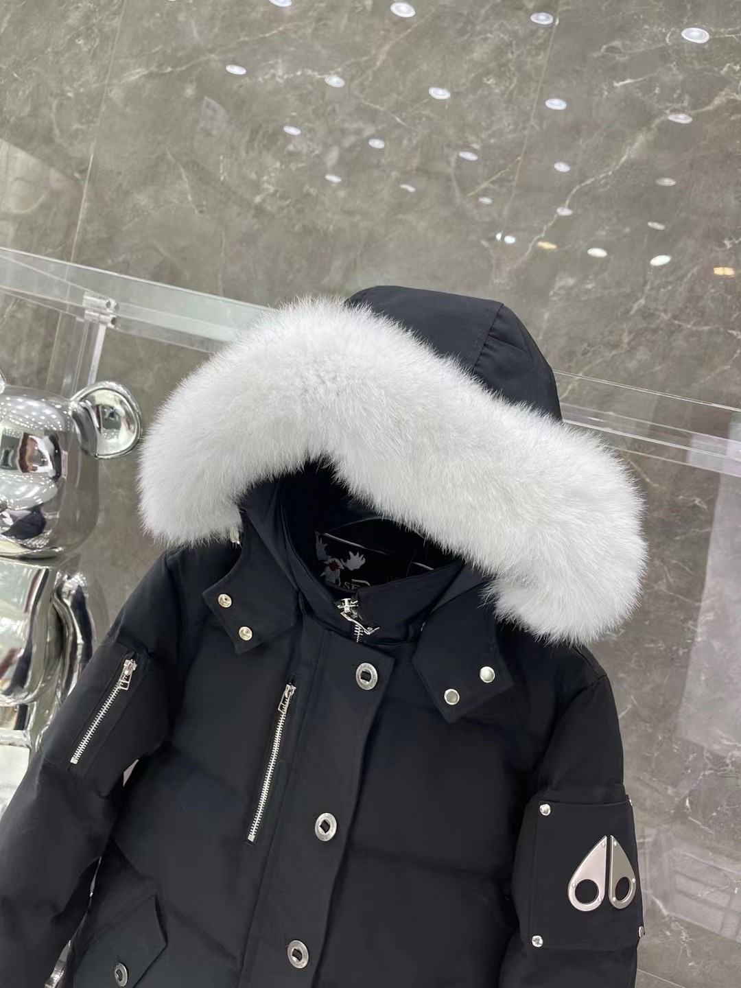 moose knules Down jacket