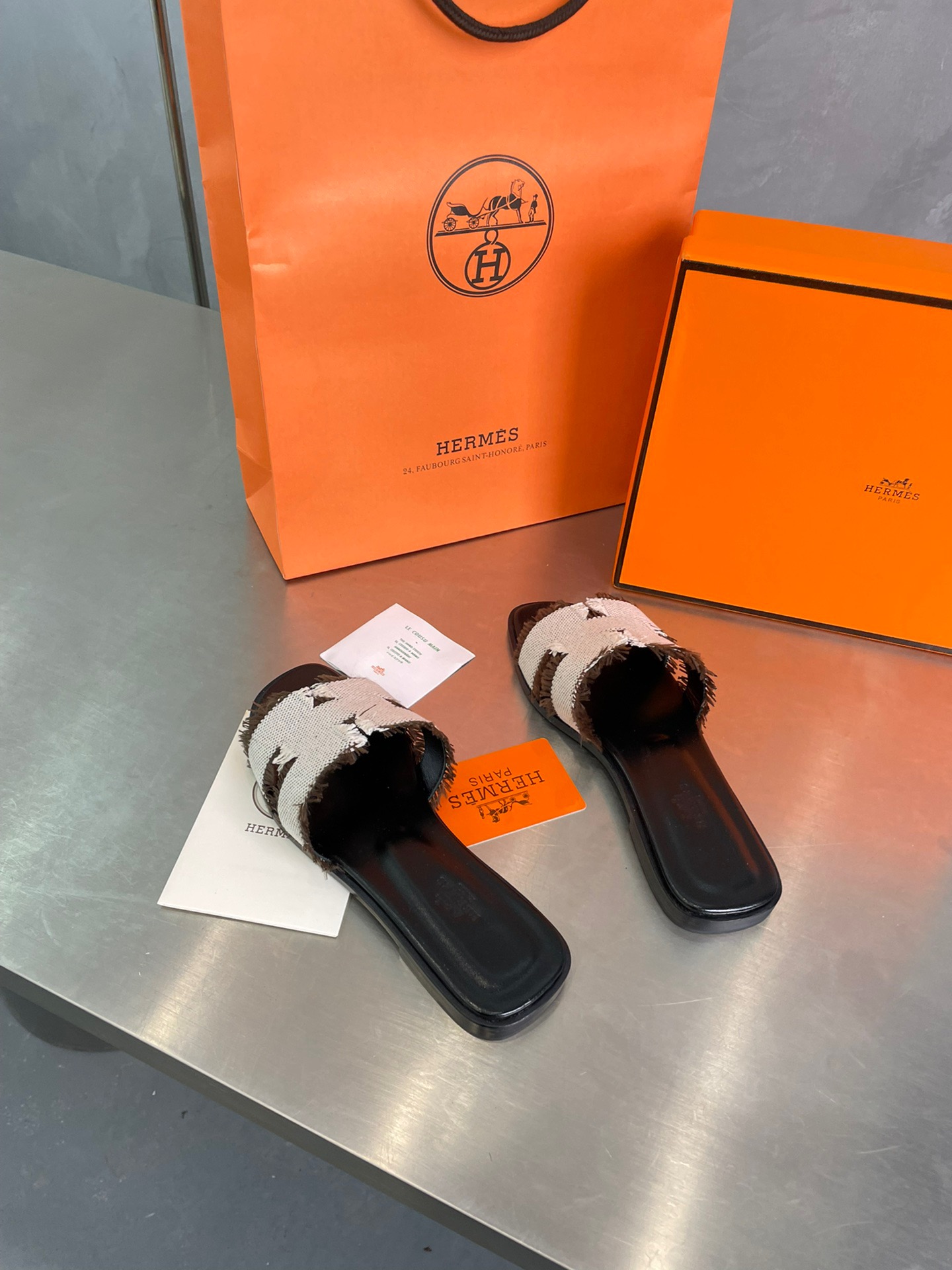 HERMES Oran Slippers