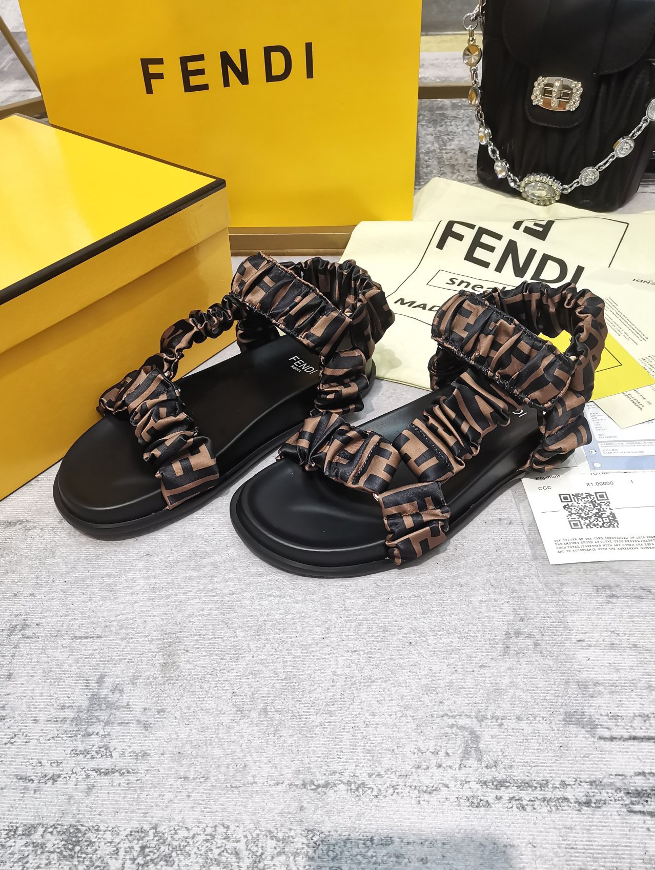 Fendi Feel