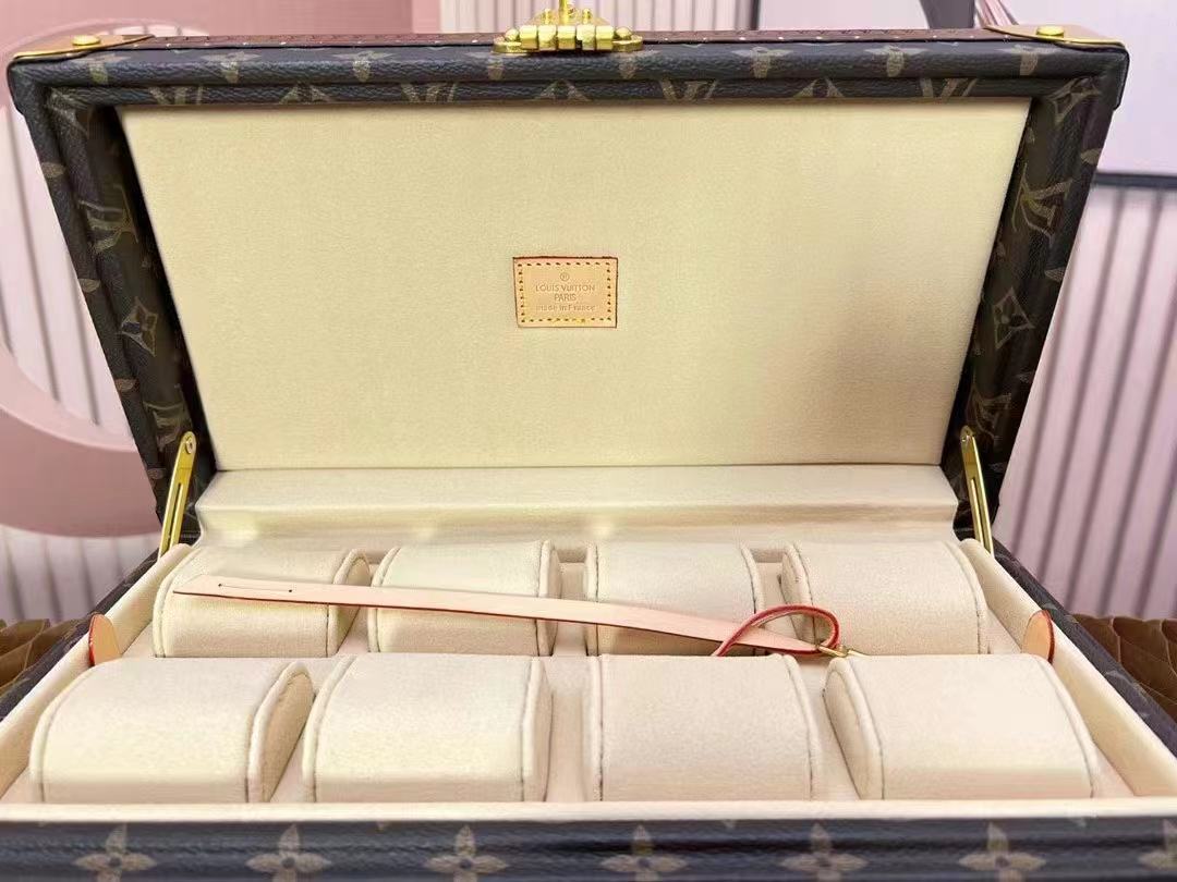 LV Jewel Casket