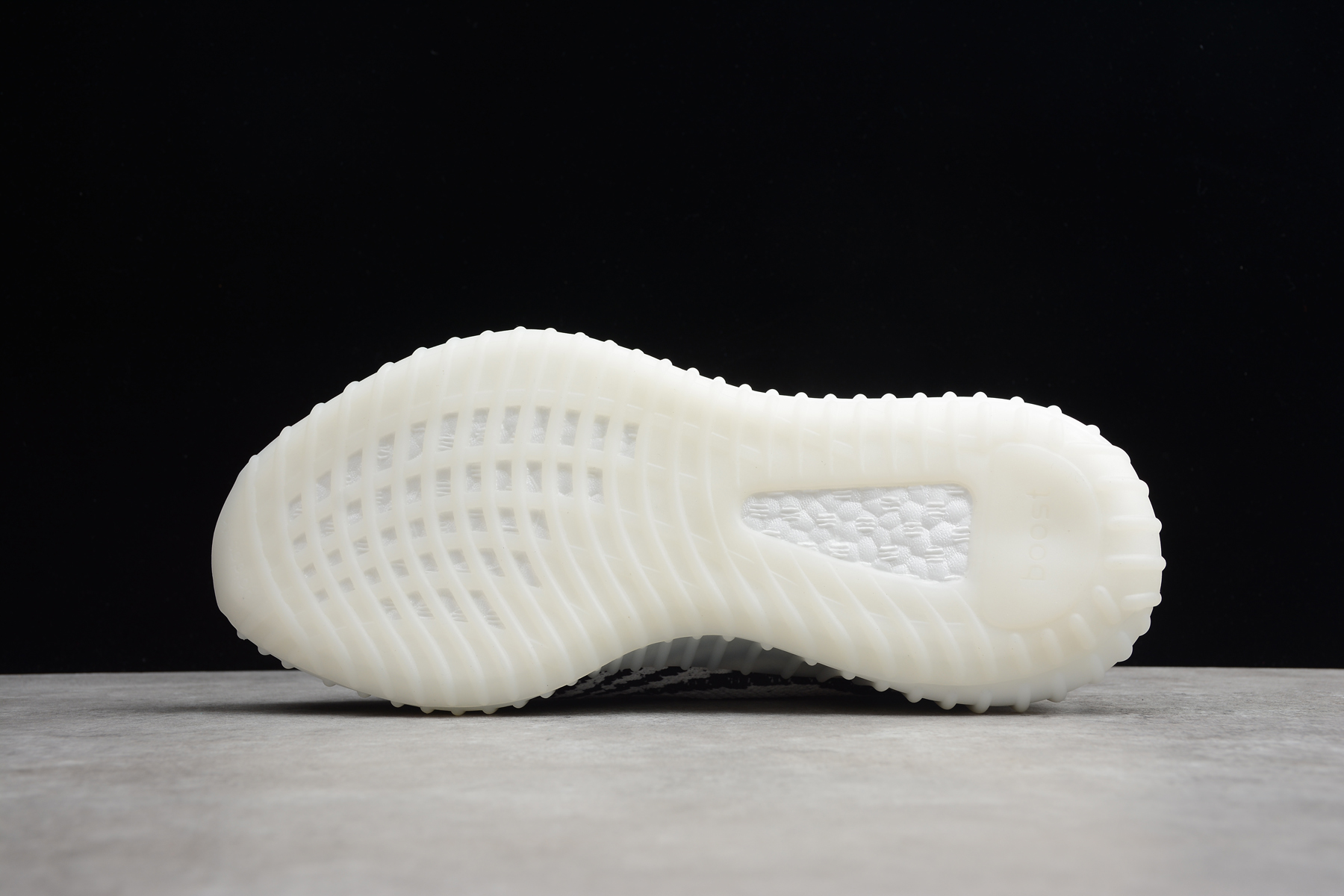 Adidas Yeezy 350 Boost V2