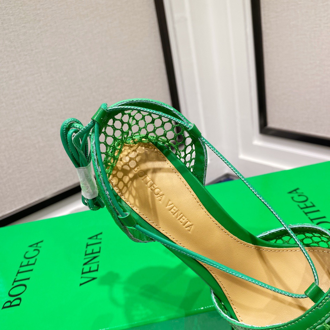 BOTTEGA VENETA Women's Stretch heels