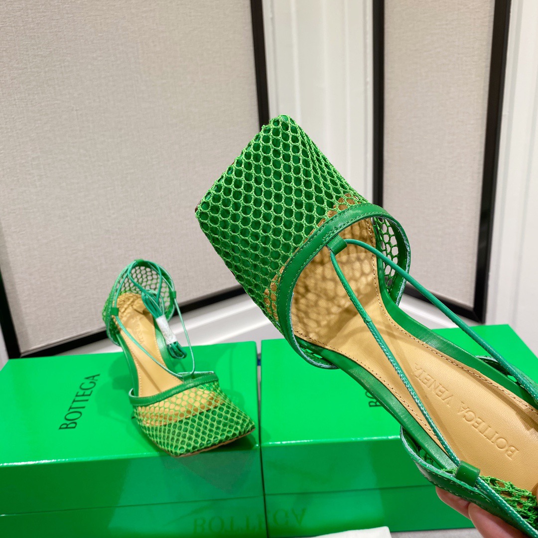 BOTTEGA VENETA Women's Stretch heels