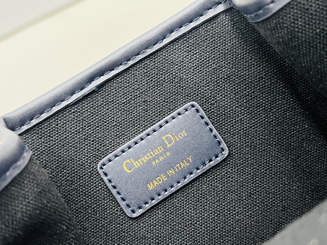 DIOR C‘est Handbag