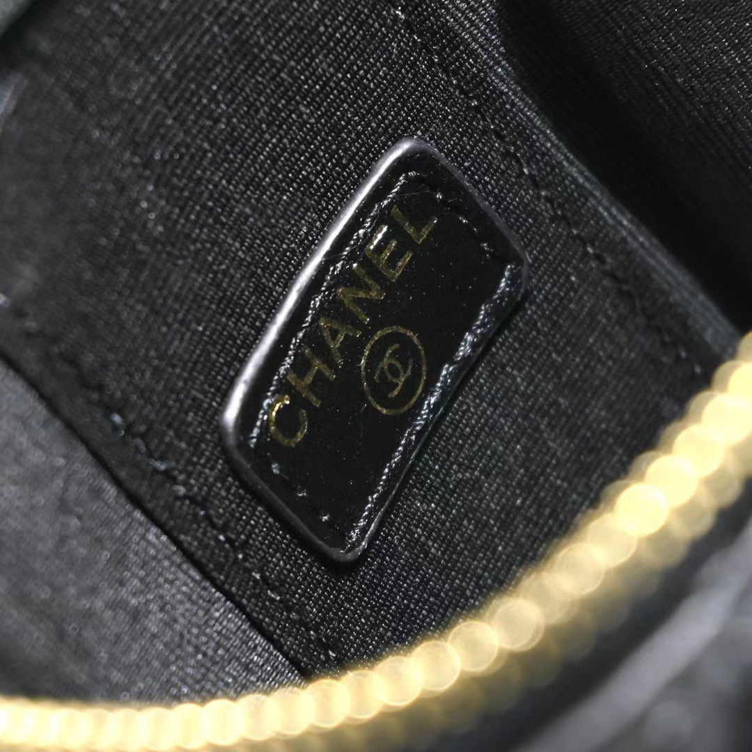 CHANEL Small portable makeup case