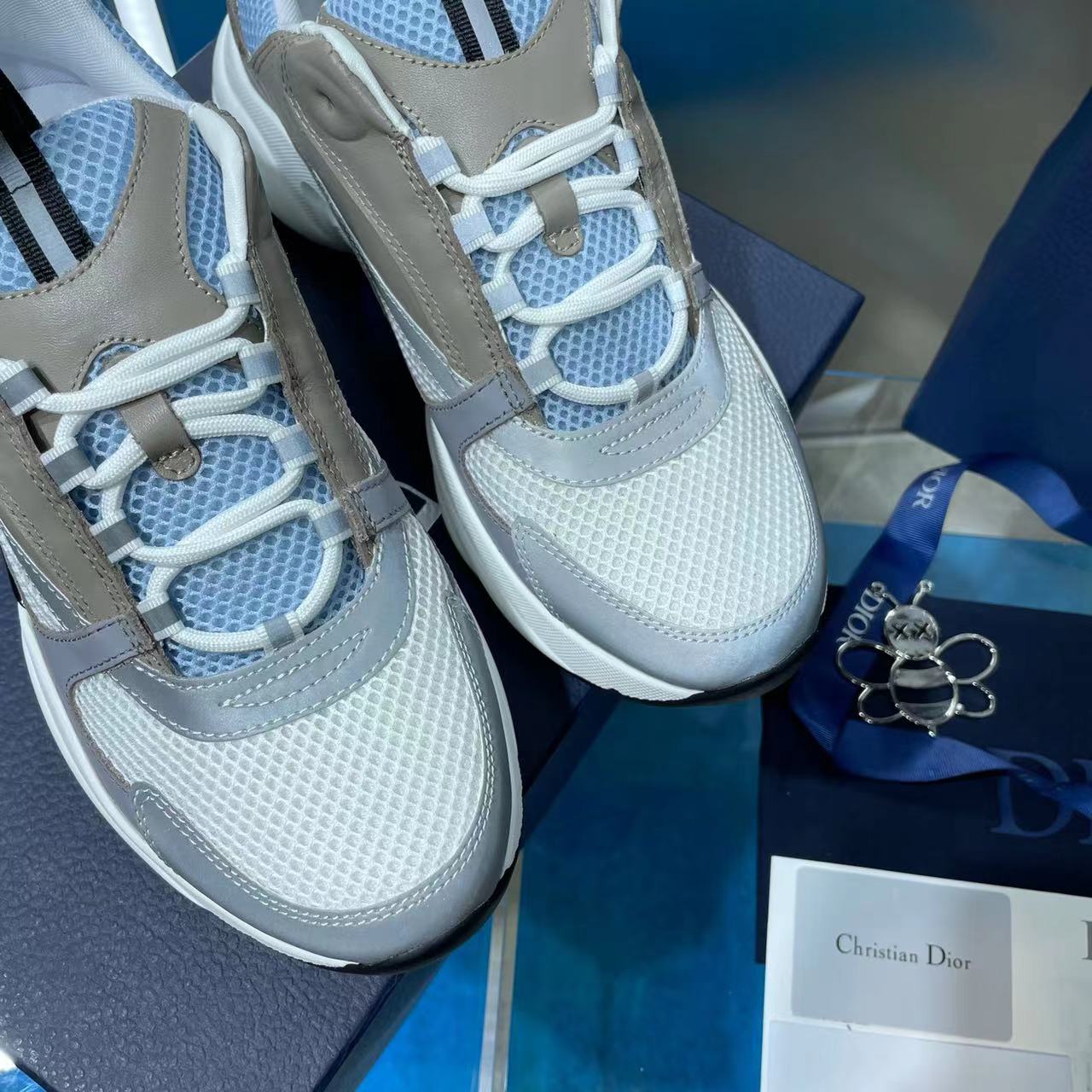 DIOR B22 Sneakers