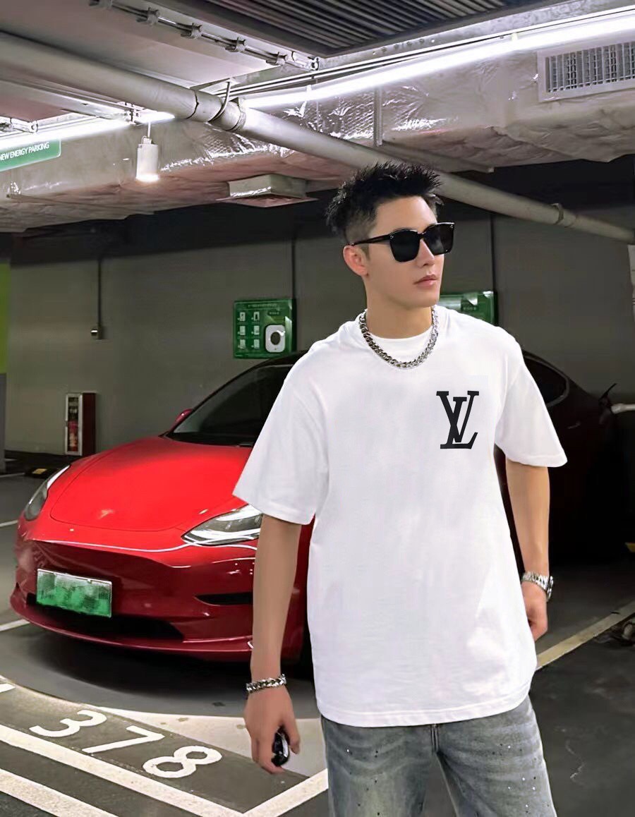 LV T shirt