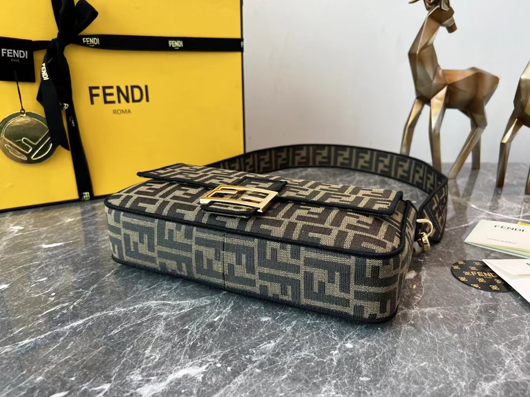 FENDI Baguette Handbag