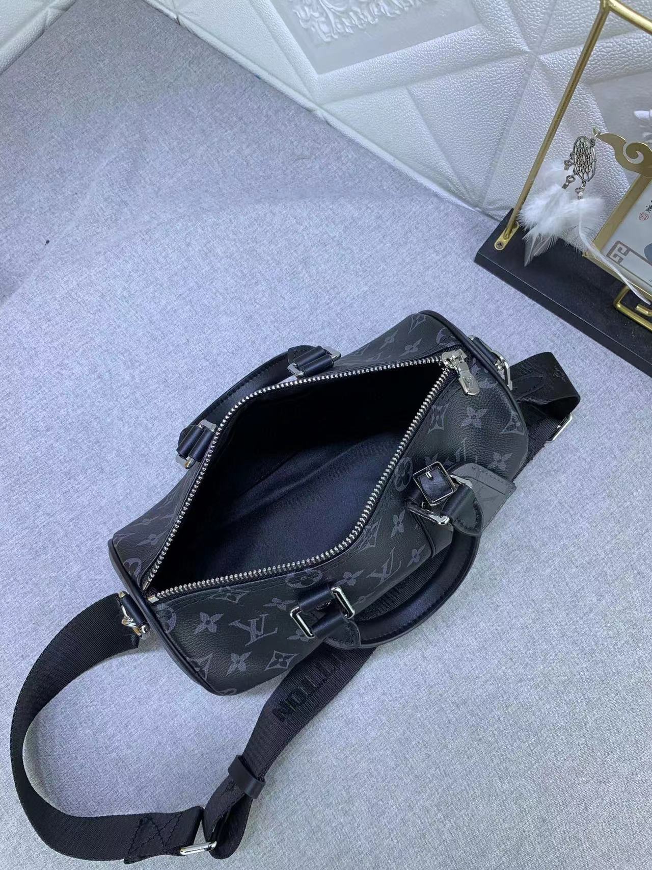 LV Keepall 25 Travel Bag