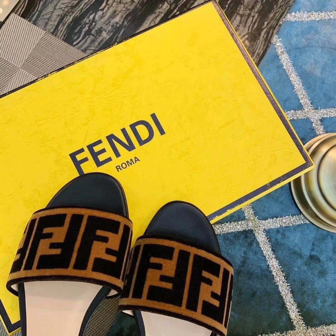 FENDI Heels