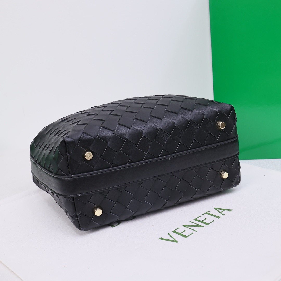 Bottega Veneta Wallace Bag