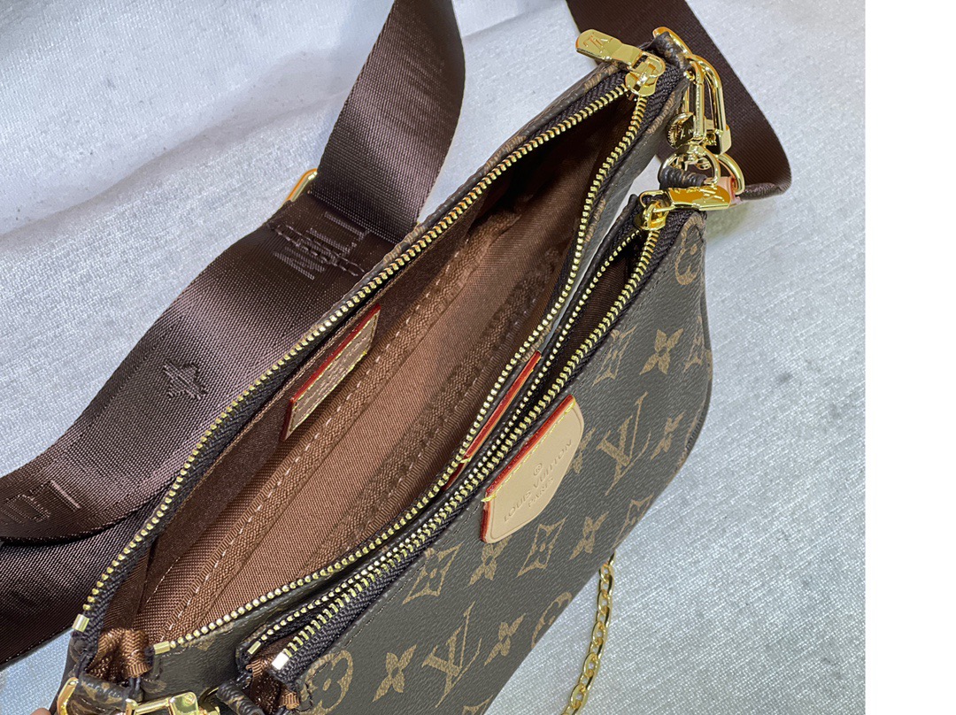 LV Multi pochette accessories Bag
