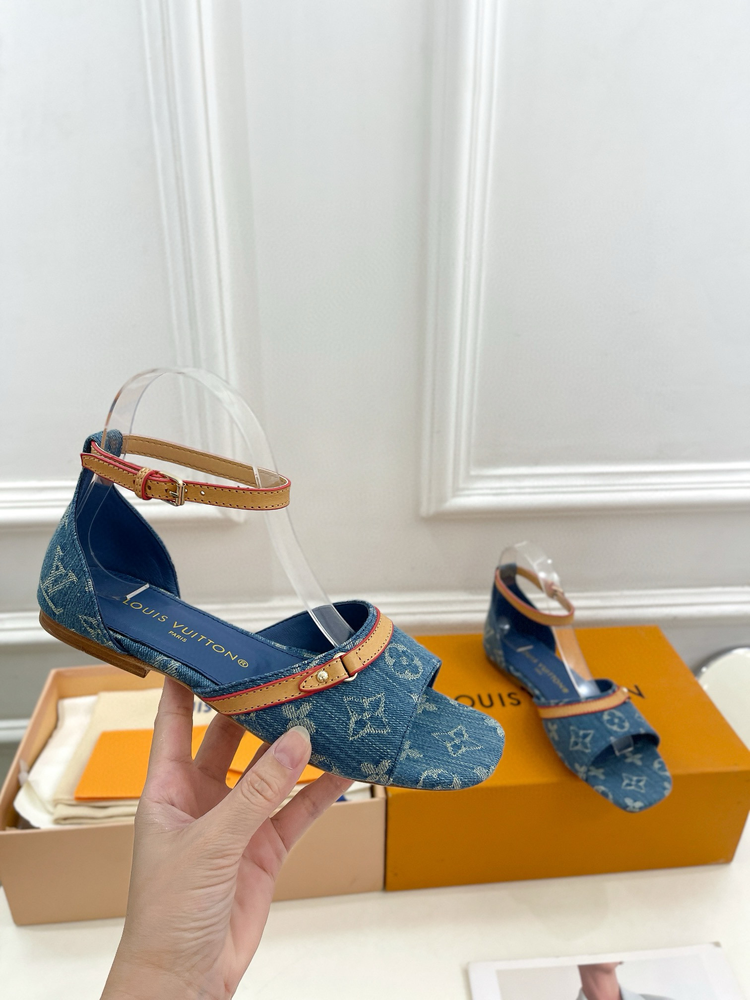 LV NEO REVIVAL Flat Denim Sandals