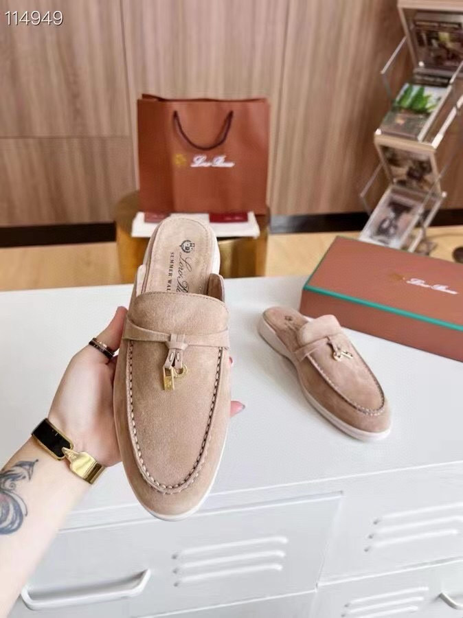 Loro Piana Pullover Slippers