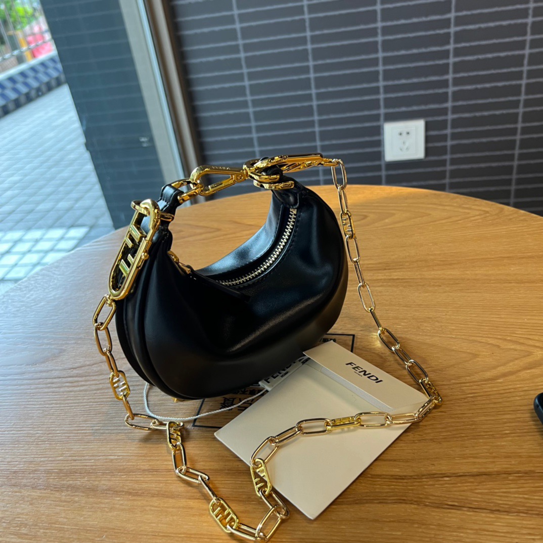 FENDI Bag