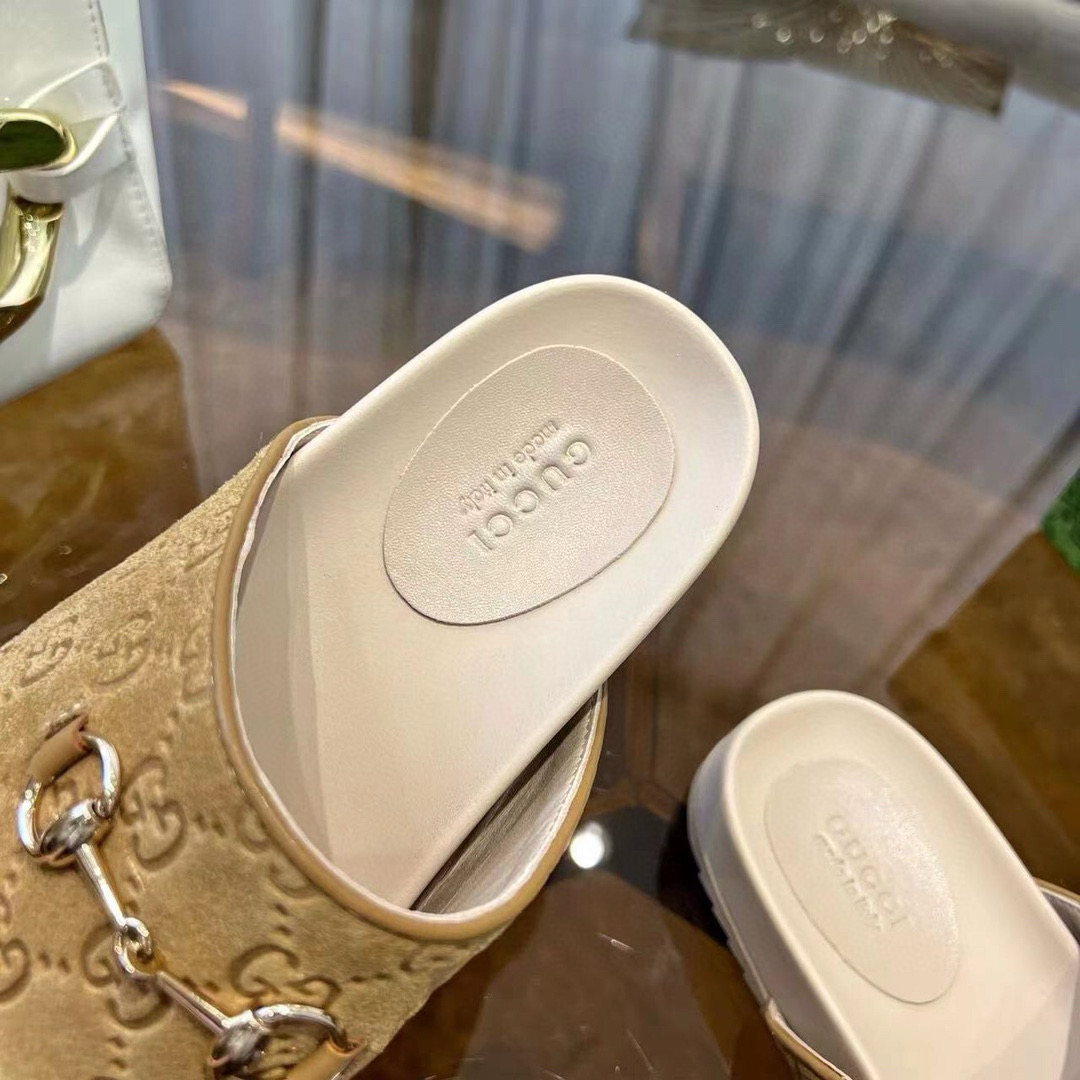 GUCCI Slippers