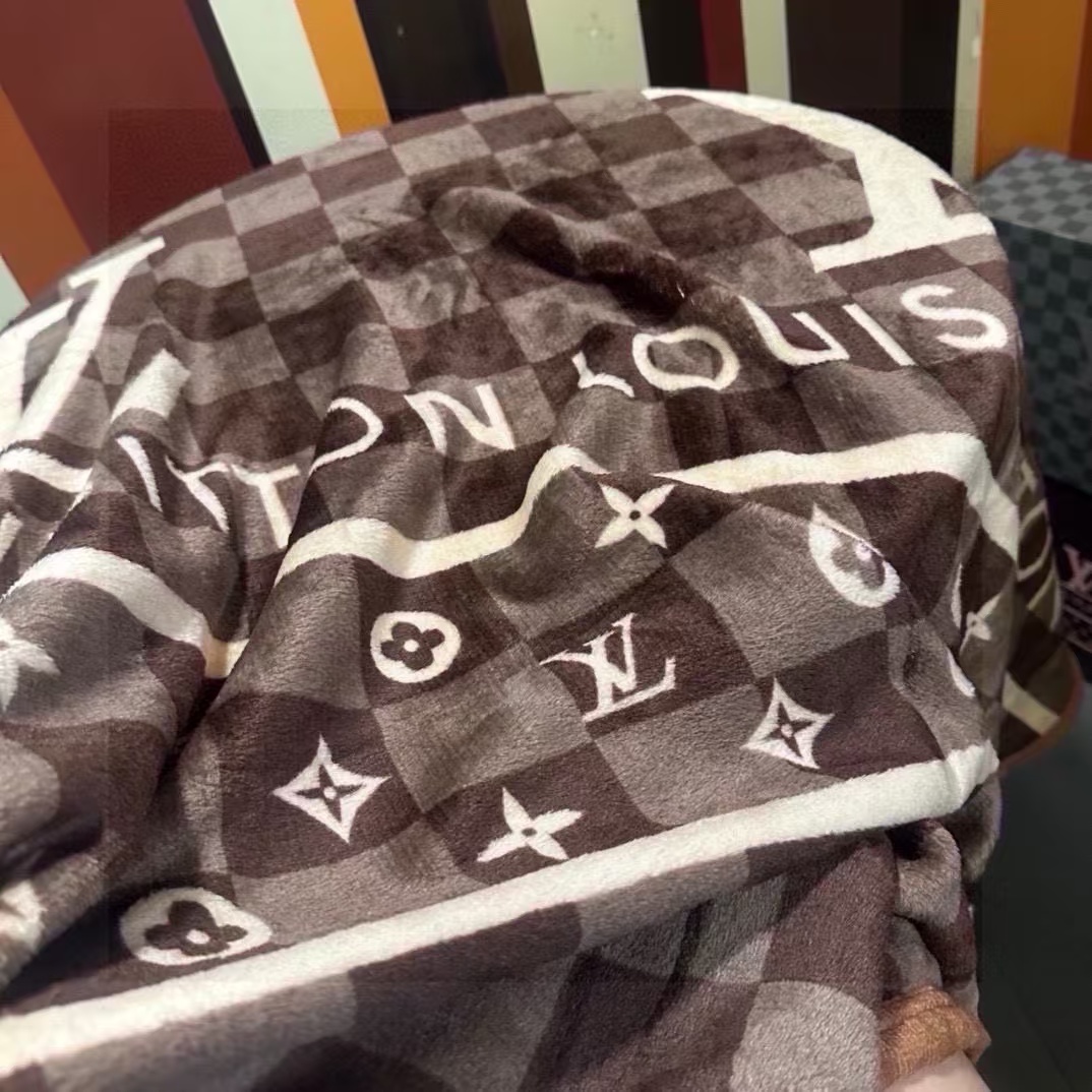 LV Blanket