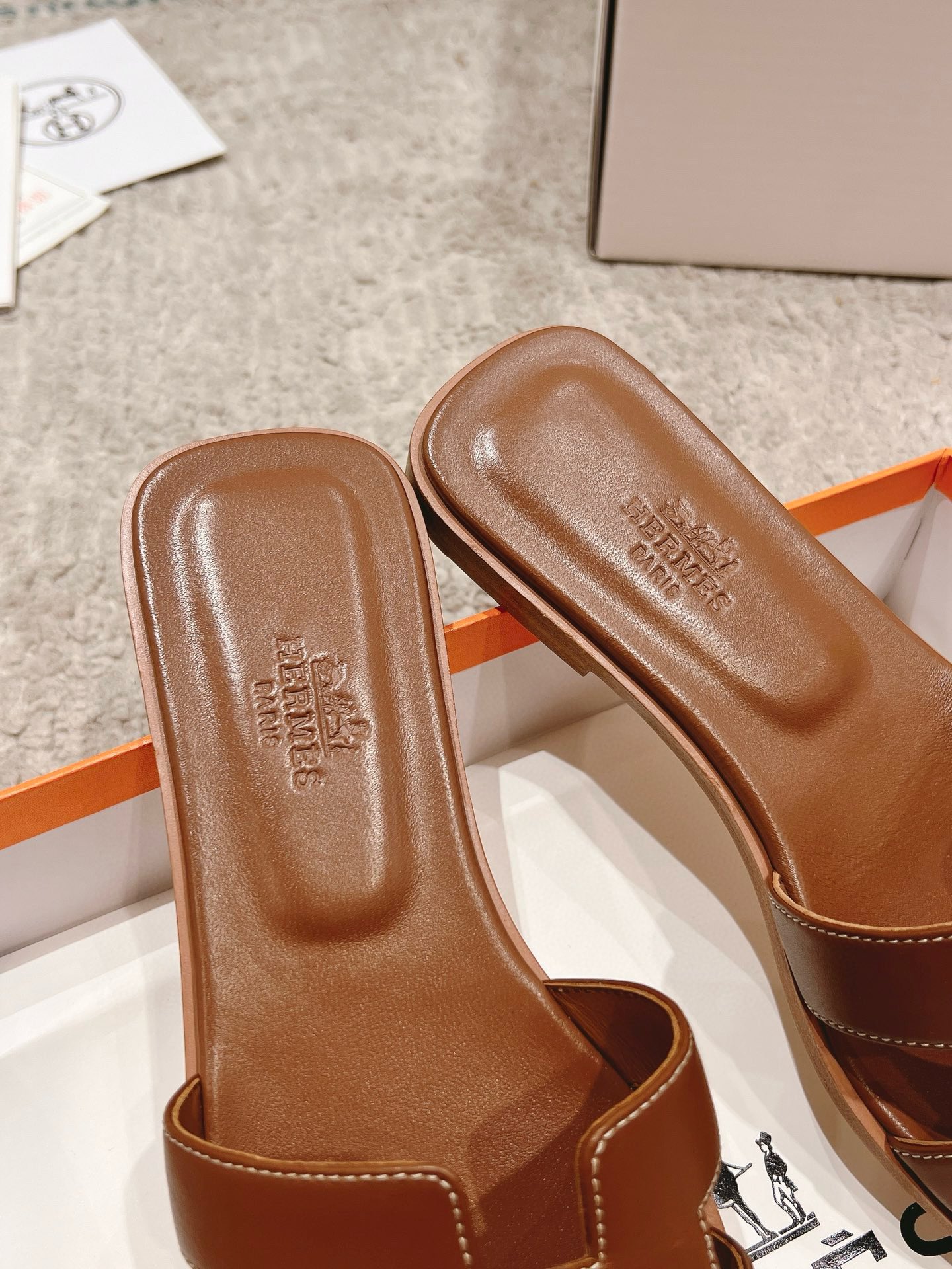 Hermès Classic H Slippers