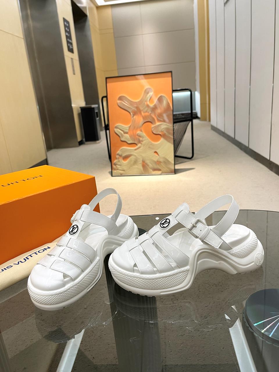 LOUIS VUITTON SANDALS
