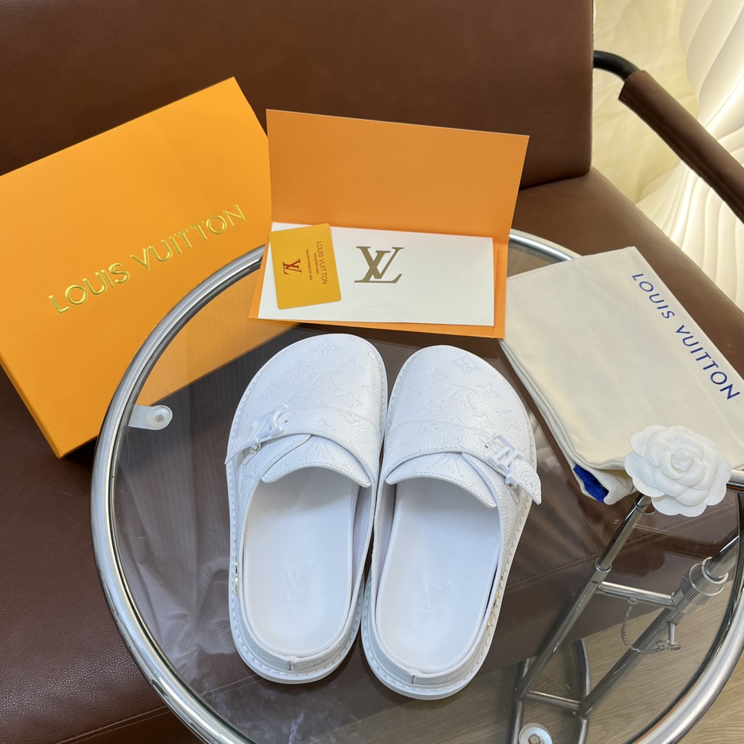 LOUIS VUITTON SLIDES